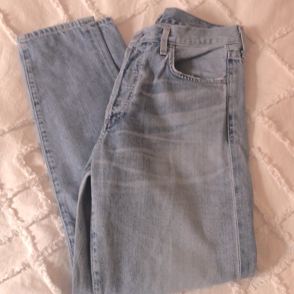 CITIZENS OF HUMANITY
SUNDAY MORNING LIYA HIGH RISE CLASSIC FIT - Picture 8 of 10